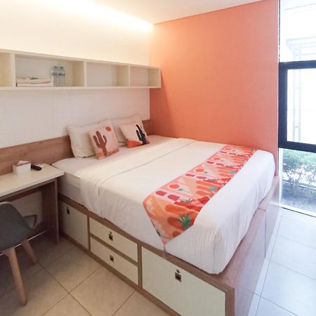 Hotel Ofo Kost Premium Kampung Inggris Pare Syariah Mitra Reddoorz Exteriér fotografie