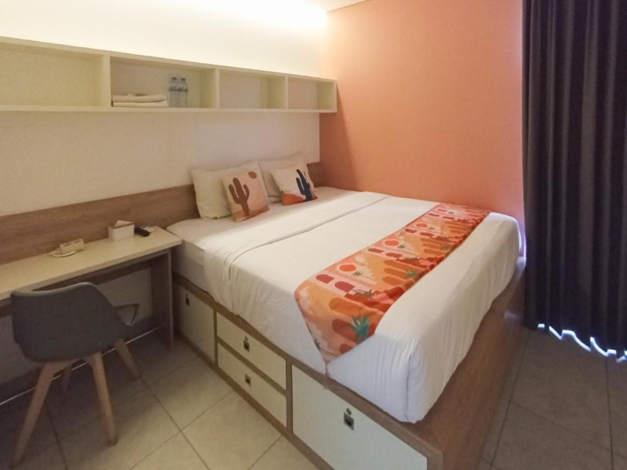 Hotel Ofo Kost Premium Kampung Inggris Pare Syariah Mitra Reddoorz Exteriér fotografie