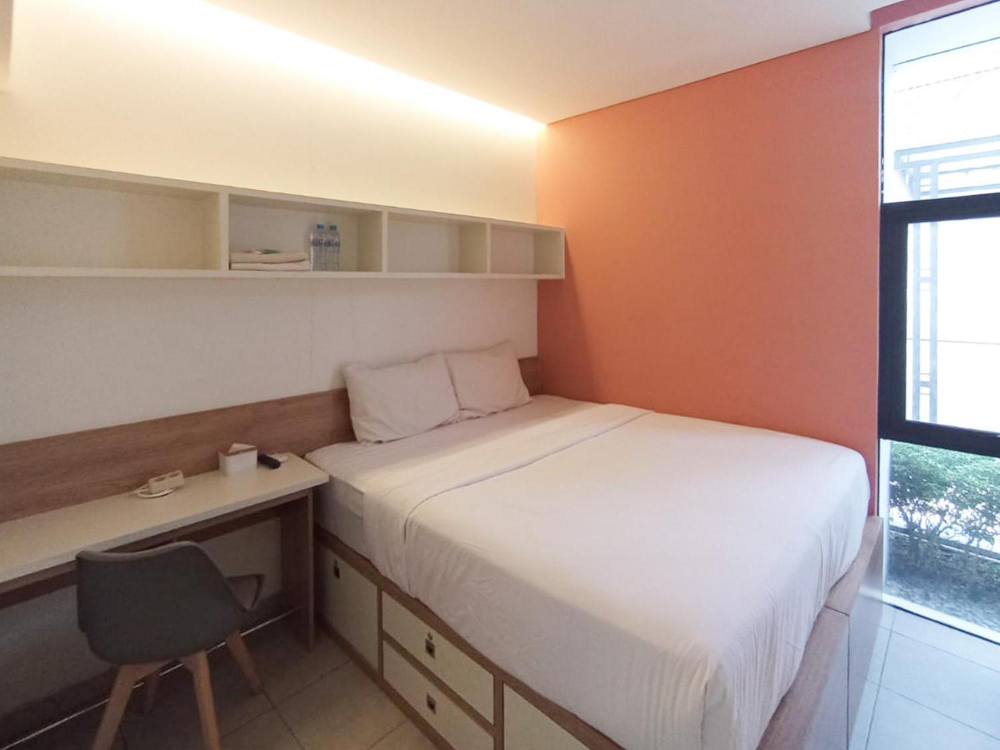 Hotel Ofo Kost Premium Kampung Inggris Pare Syariah Mitra Reddoorz Exteriér fotografie
