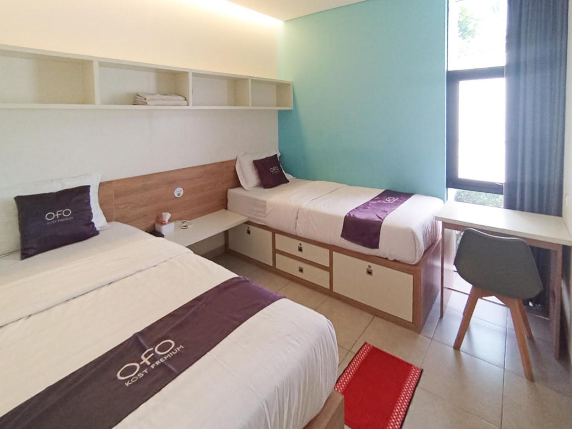 Hotel Ofo Kost Premium Kampung Inggris Pare Syariah Mitra Reddoorz Exteriér fotografie
