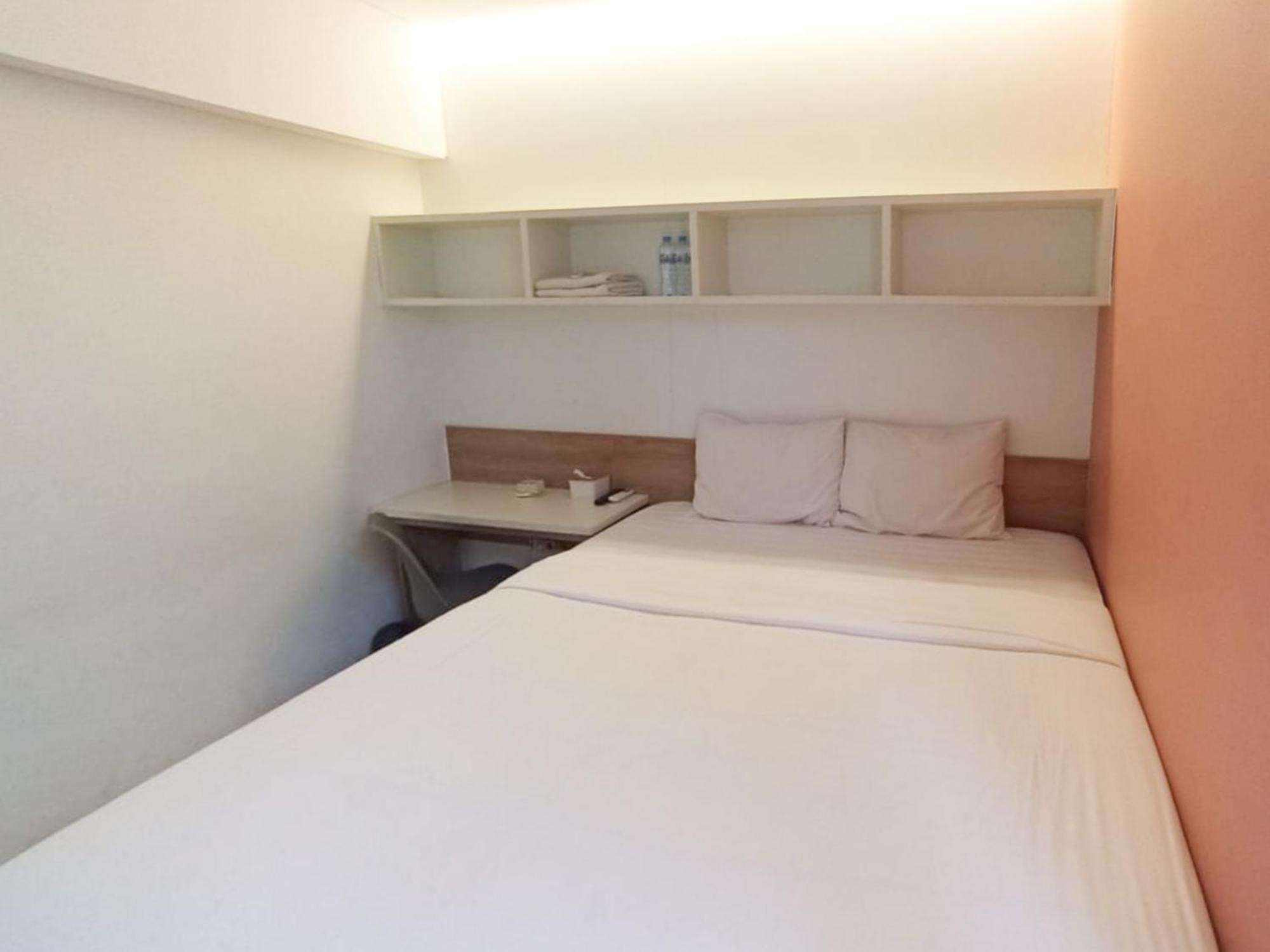 Hotel Ofo Kost Premium Kampung Inggris Pare Syariah Mitra Reddoorz Exteriér fotografie