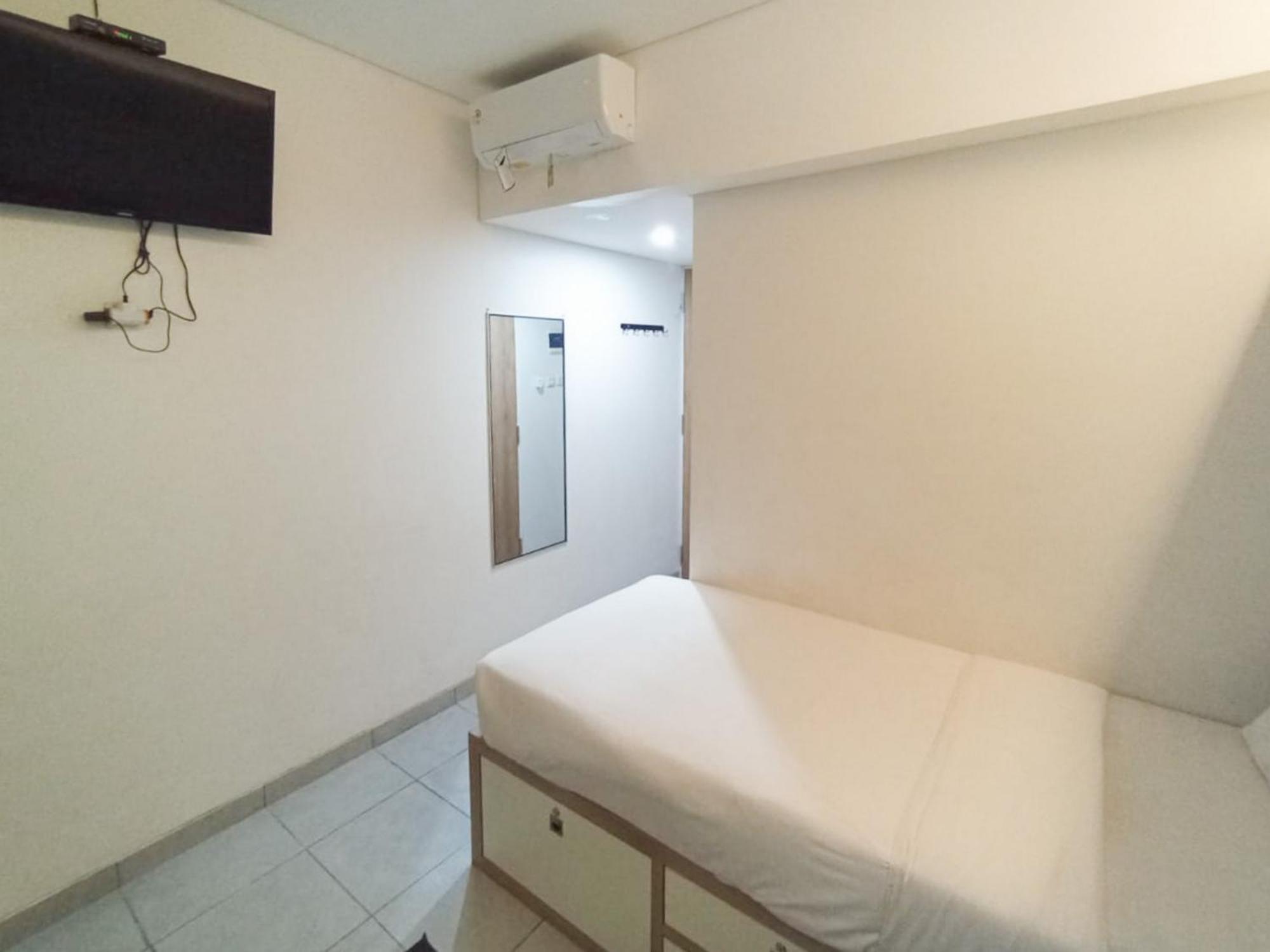 Hotel Ofo Kost Premium Kampung Inggris Pare Syariah Mitra Reddoorz Exteriér fotografie