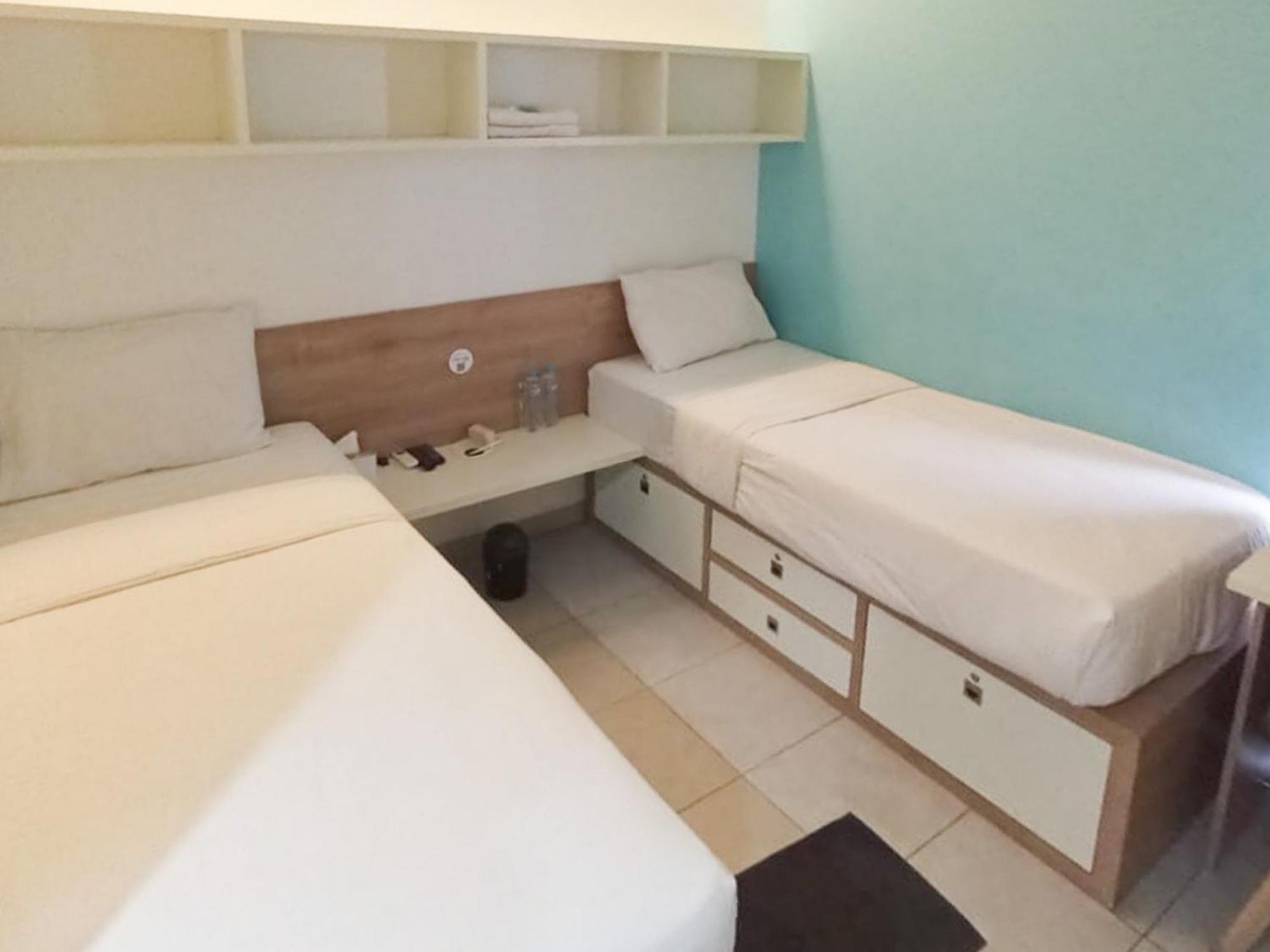 Hotel Ofo Kost Premium Kampung Inggris Pare Syariah Mitra Reddoorz Exteriér fotografie